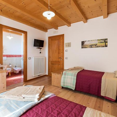 Locanda "Al Terrazzo" Erbezzo Zewnętrze zdjęcie